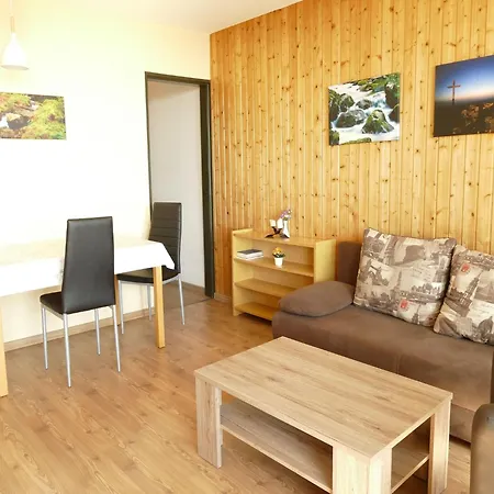 Inviting In With Sauna & Indoor Pool 아파트 프레이분크