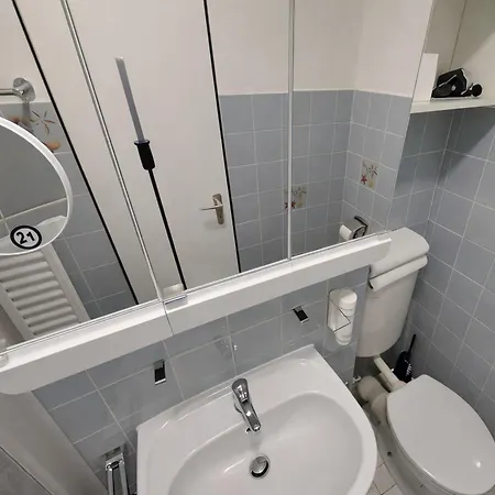 In With Sauna & Swimming Pool