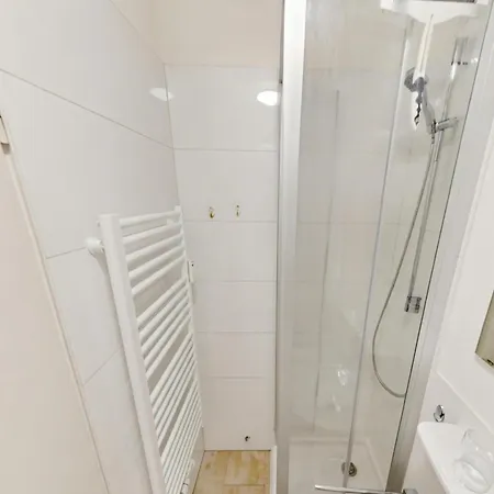 Apartman In With Sauna & Swimming Pool *